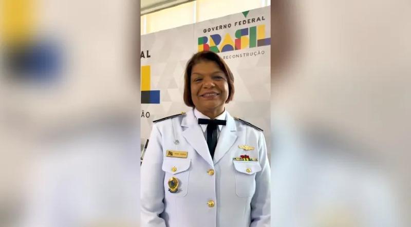 Contra Almirante Se Torna A Primeira Mulher Negra General Da Marinha Do