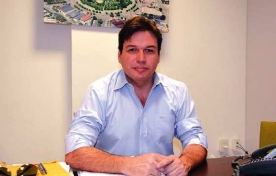 Roberto Farias, pesquisa, KGM