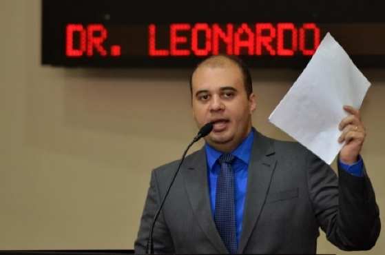 Dr Leonardo