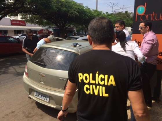 POLÍCIA
