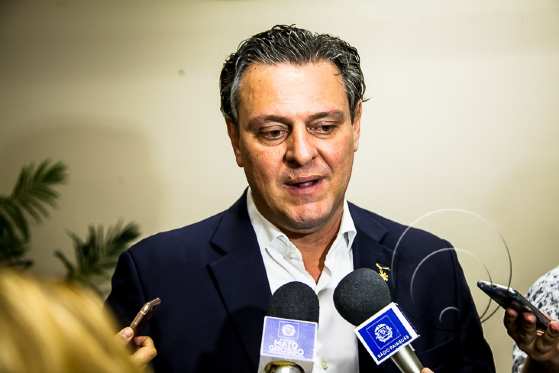 carlos favaro