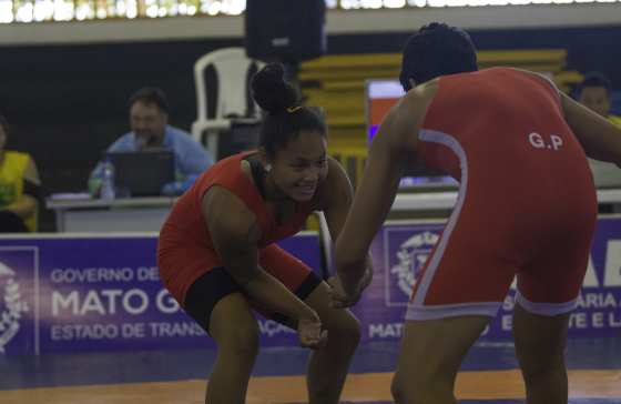 Larissa tywaky luta olimpica