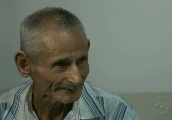 irm&atilde;os 50 anos sem se ver