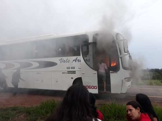 incêndio ônibus