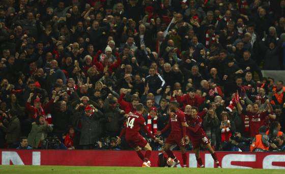 Liverpool vence Barcelona e vai &agrave; final