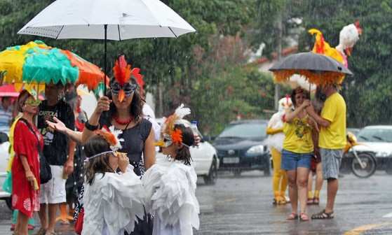 carnaval chuva