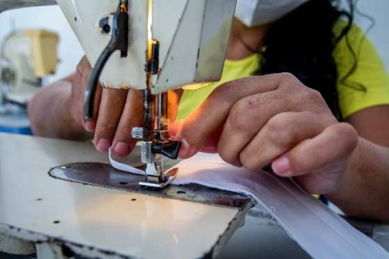 costura cadeia feminina