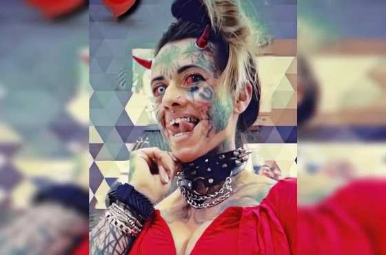 mulher demonio