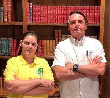 coronel fernanda e bolsonaro.jpg