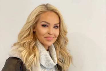 APRESENTADORA ACIDO EX NAMORADO