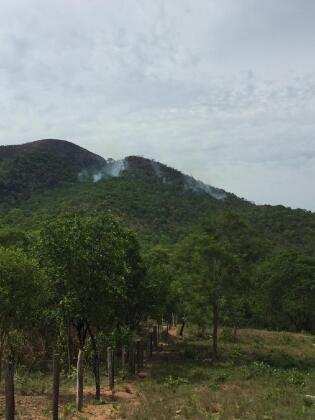 INCENDIO NO MORRO DO SANTO ANTONIO.jpg