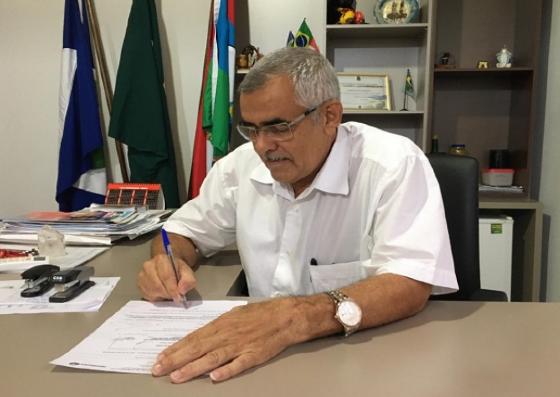 PREFEITO LIVRAMENTO.png