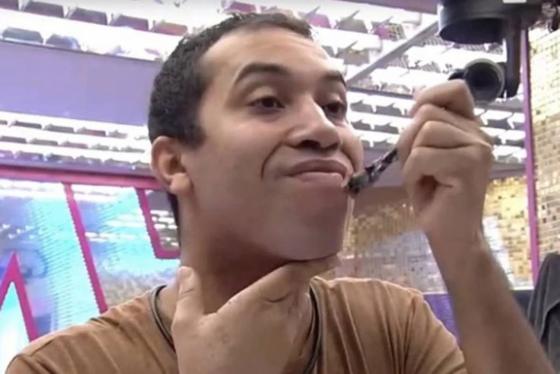 NOVO VISUAL GIL BBB
