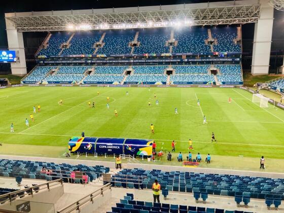 ARENO COLOMBIAX EQUADOR.jpg