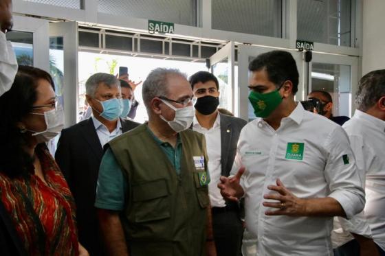 ministro e prefeito.jpg