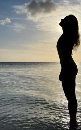 ANGELICA E FOTO PARECIDO COM PENIS