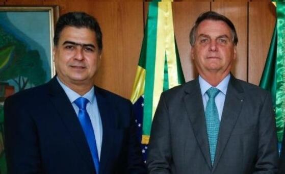 Emanuel pretende prestigiar visita de Bolsonaro.