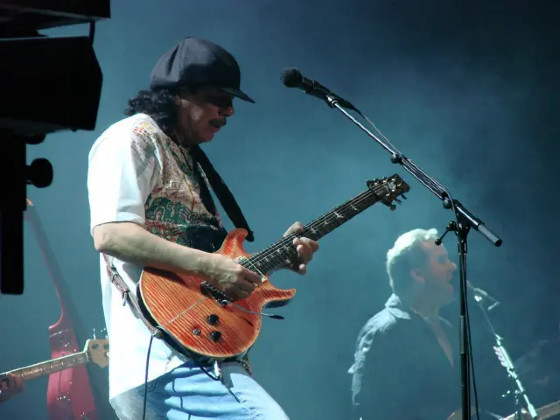 CARLOS SANTANA