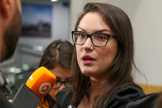 Janaina Riva 