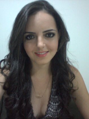 Jaqueline esfaqueada