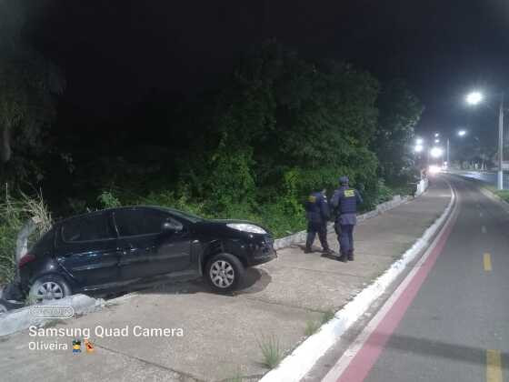 Guarda Municipal Carro batido 31 de março VG