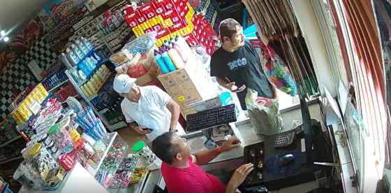 Homem morto em mercado 
