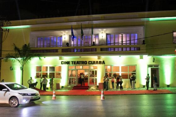 Fachada Cine Teatro Cuiabá