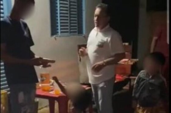 Vídeo presente penis prefeito