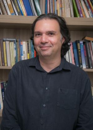 VINICIUS DE CARVALHO