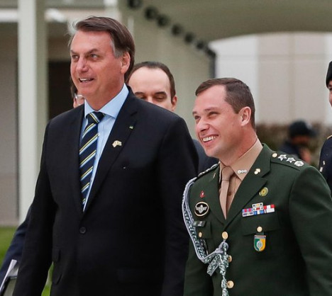MAURO CID E BOLSONARO