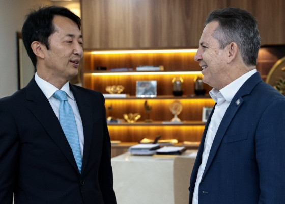 MAURO MENDES E EMBAIXADOR JAPONÊS