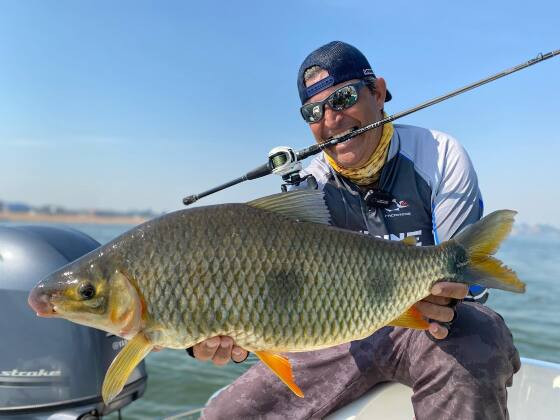 Pescador esportivo referência no país