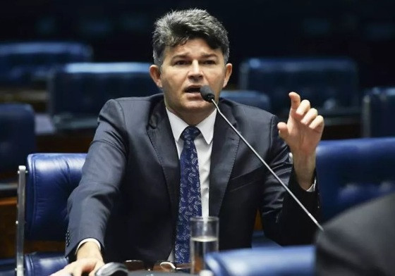 JOSÉ MEDEIROS 