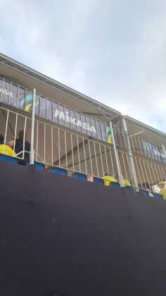 queda menina circuito volei