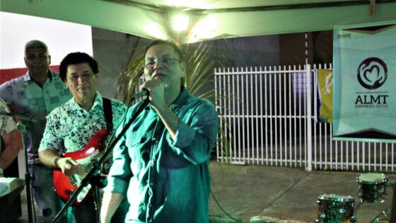 BOTELHO CANTA RASQUEADO
