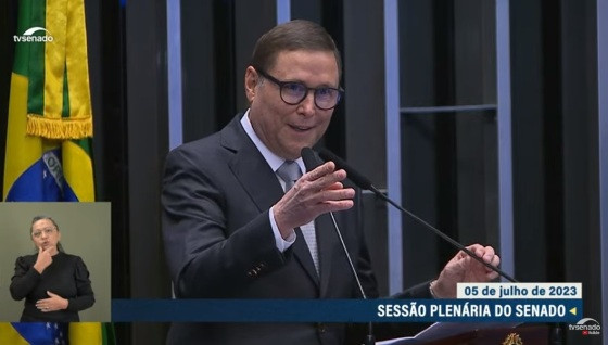 MAURO CARVALHO