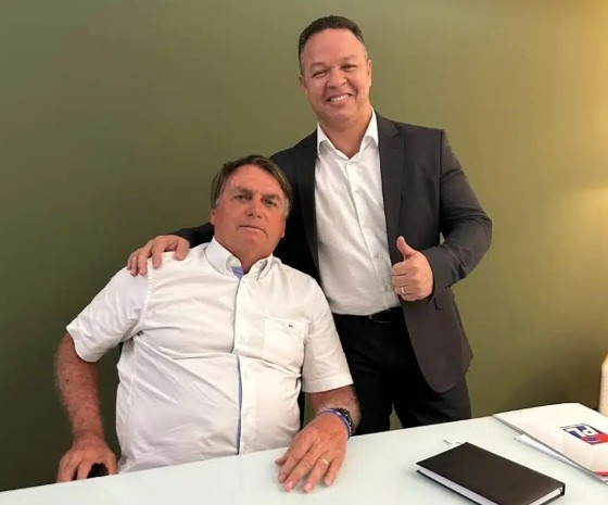 claudio-ferreira-bolsonaro-hnt