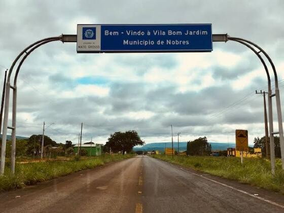 Nobres
