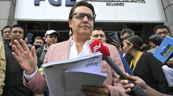 Fernando Villavicencio equador