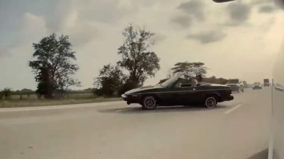 camera da tesla flagra acidente