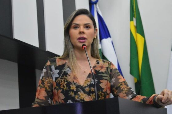 michelly-alencar-camara-de-cuiaba-hnt