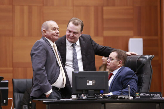 max-russi-botelho-hnt