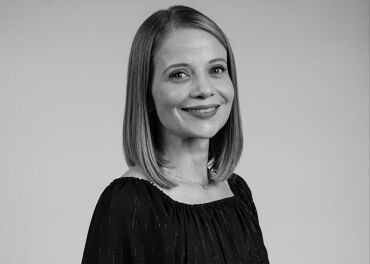 RENATA MOUR&Atilde;O