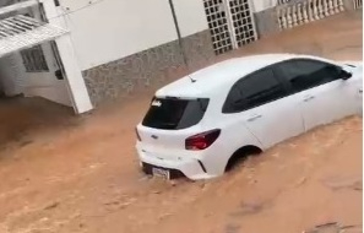 Temporal causa alagamentos em Colniza