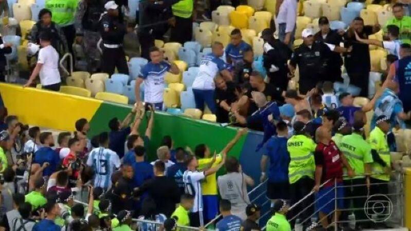Guardiola descarta crise no City após três empates no Inglês