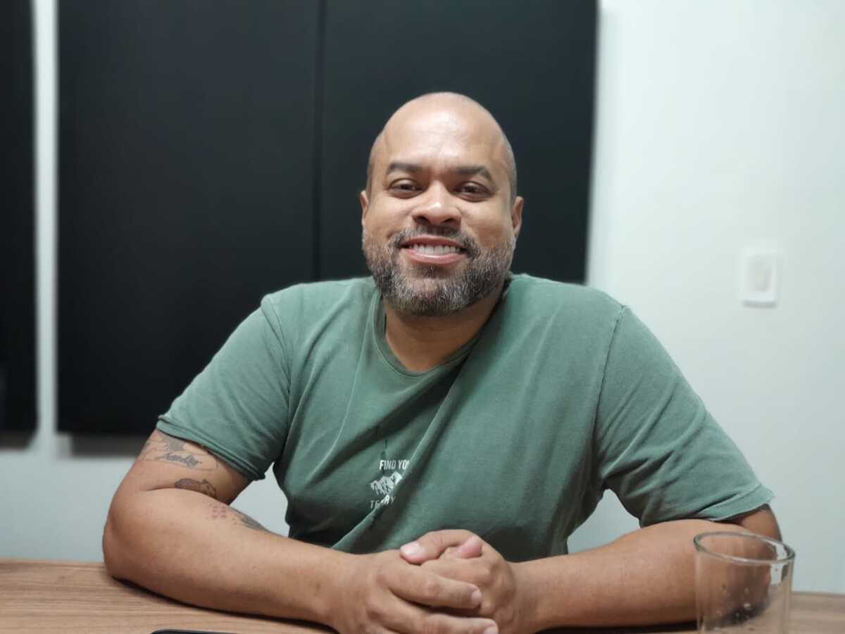 Projeto propõe título honorífico para humorista em Cuiabá, MT