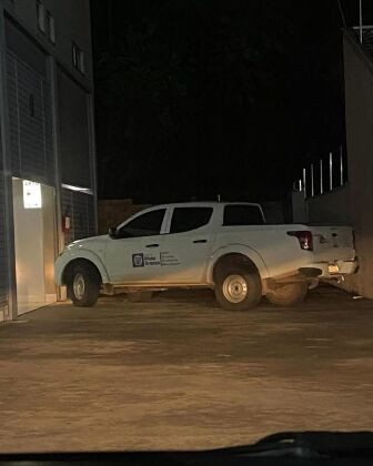 Carro governo motel Sinop