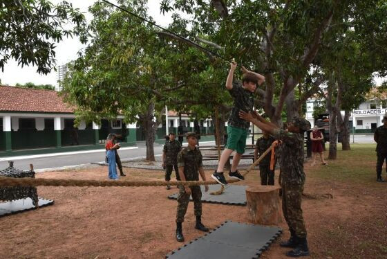 exercito-papainoel-hnt