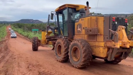 Trator mt246
