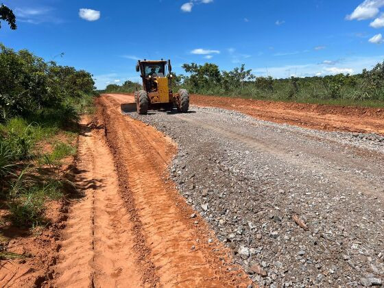 Recuperação da estrada da Água Fria